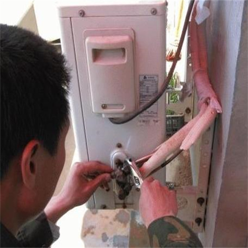 新津空调维修 空调移机加氟 空调上门拆机